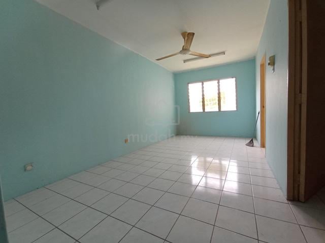 Teratai Apartment (Taman Bunga Raya) 1