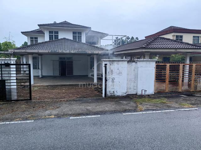 Renovated ❗️Kemboja, Bukit Beruntung, Rawang , 1.5 sty Bungalow House 1