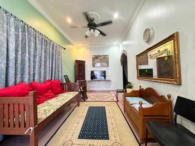 Corner Lot Taman Bukit Indah | Size Besar 3135 sqft 1