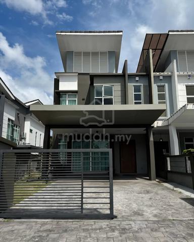 Well Kept Unit Semi D Greenhill Residence Shah Alam U10 1