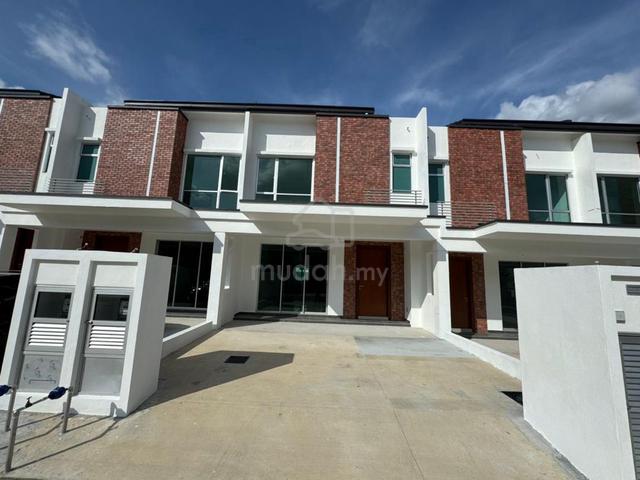 Cheap 2 Storey Terrace House, Illaria Gamuda Gardens, Rawang 1