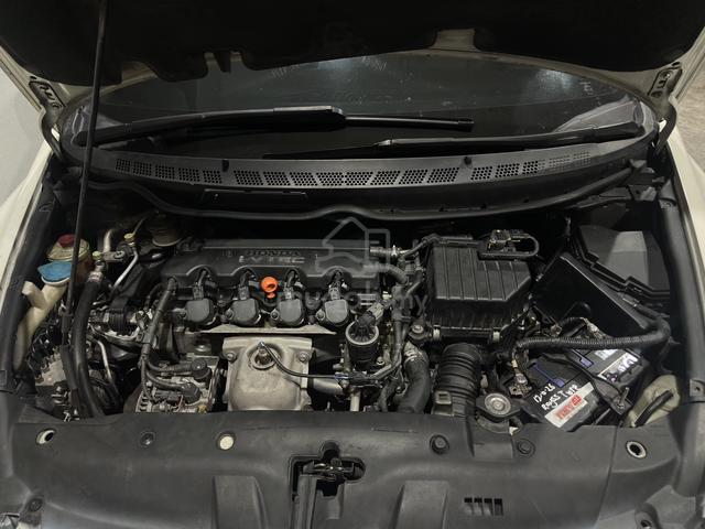 Honda CIVIC FD 1.8 i-VTEC (A) - 5