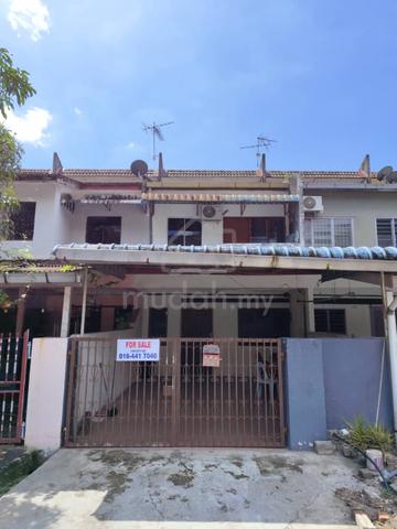 Renovated Double Storey House At Kampar 1