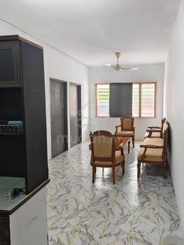 Sri Dahlia Apartment 1