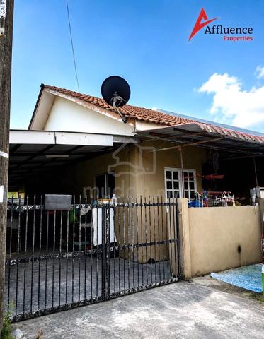 CORNER, Teres Setiingkat, SAMARINDAH 1