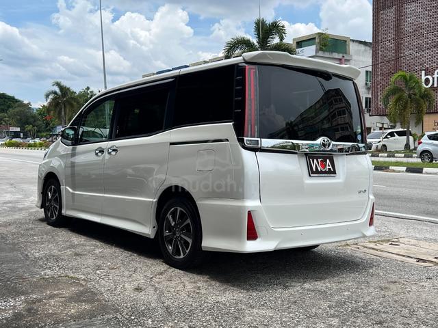 YR 2021 Toyota NOAH 2.0 SI (A) - 5