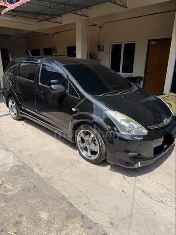 Toyota Wish 2.0S SOLID - 2