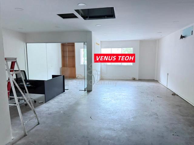 Bandar Sunway Shoplot Office for Rent Facing Mainroad Seberang Jaya 1