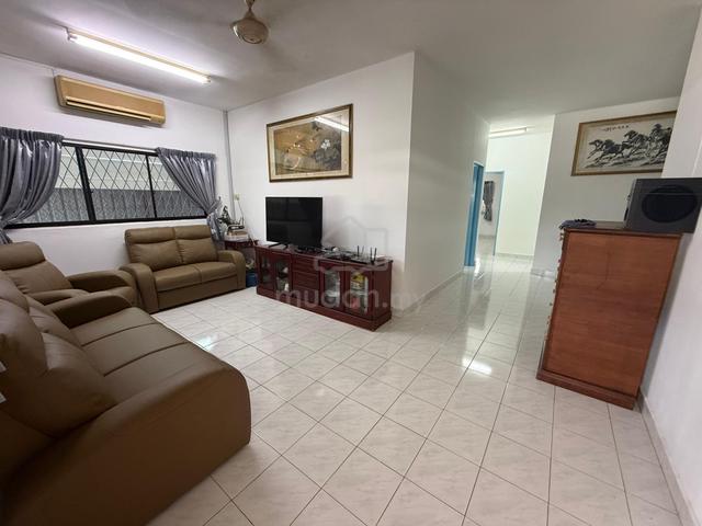 Taman Fu Yan / Single Storey Semi D / Partial furnished / Luyang 1