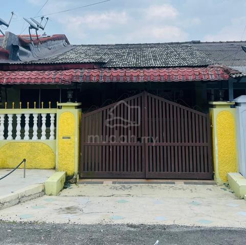 Skudai Taman Nesa 1 Storey Renovated house 1