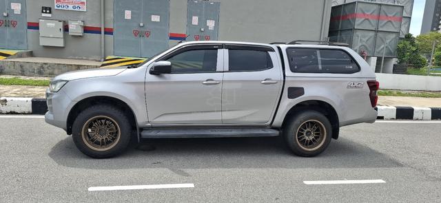 2022 Isuzu D-MAX AUTO PLUS 1.9L (A) - 5