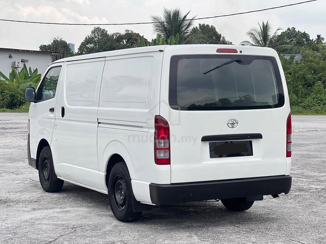 2011 Toyota HIACE 2.5 PANEL VAN FACELIFT (M) OR/CO - 4