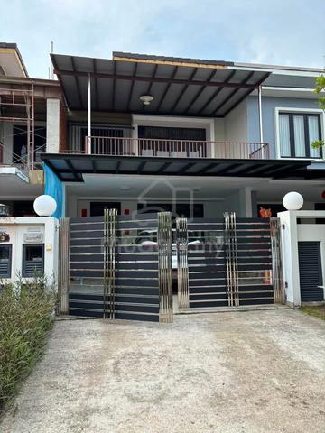 Horizon Hills @ Valley West Double Storey Terrace House For Sales 1