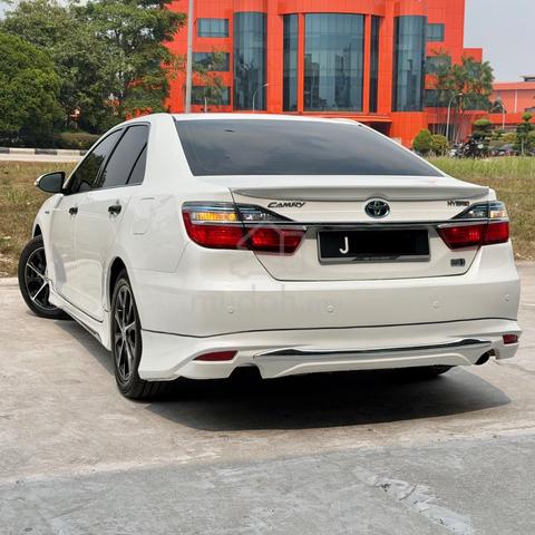 2015 Toyota CAMRY 2.5 HYBRID JBL FACELIFT (A) - 2
