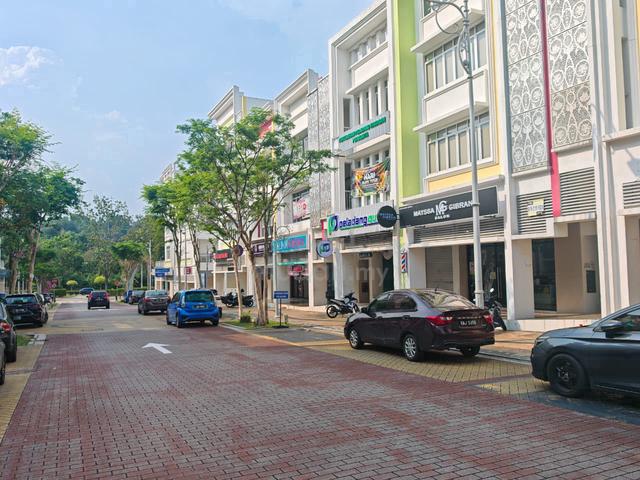 Fr ee 1 Bulan Reno Low Depo Ground Floor popular Area Presint 15 1