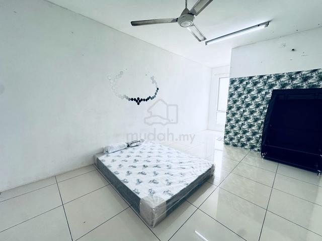 Nice Master Room with Bathroom @ PV20 Condo PV Setapak Wangsa Maju 1