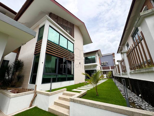 Fully furnished Bungalow house, Amber, Jalan Nova Seksyen U5, Subang B 1