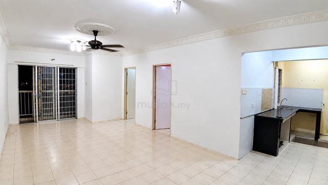 Lakeview Apartments 1