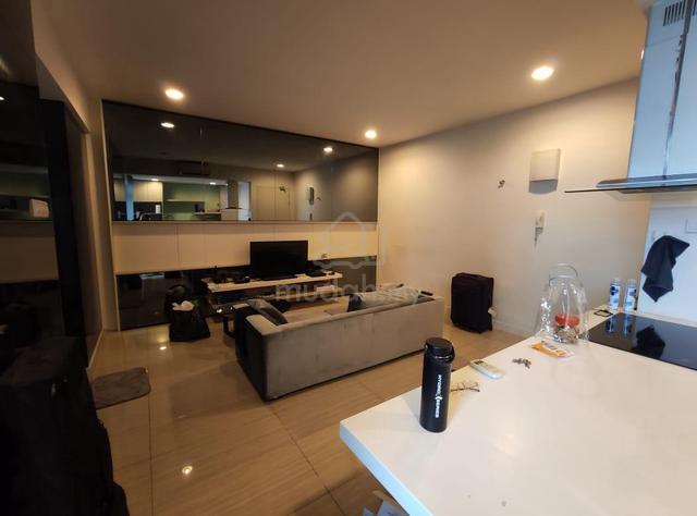 Eve Suite / NZX Square 1