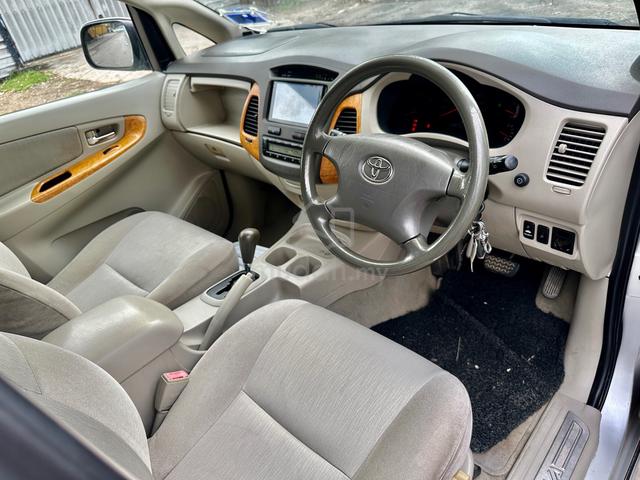 2010 Toyota INNOVA 2.0 G FACELIFT (A) - 5