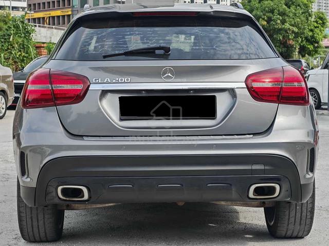 2019 Mercedes Benz GLA 200 NIGHT EDITION 1.6 L (A) - 4