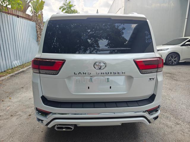 2025 Toyota LANDCRUISER 3.4 ZX 5A Full Spec Unreg - 4