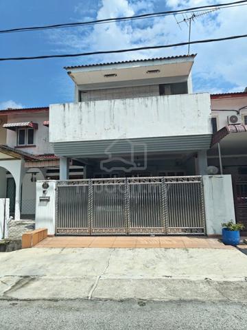Double Storey House Located Station 18, Pengkalan, Perak. 1