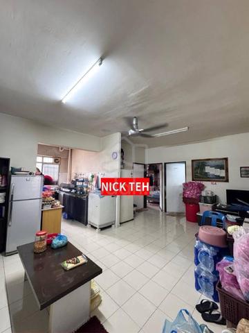 Sri Aman Apartment 1