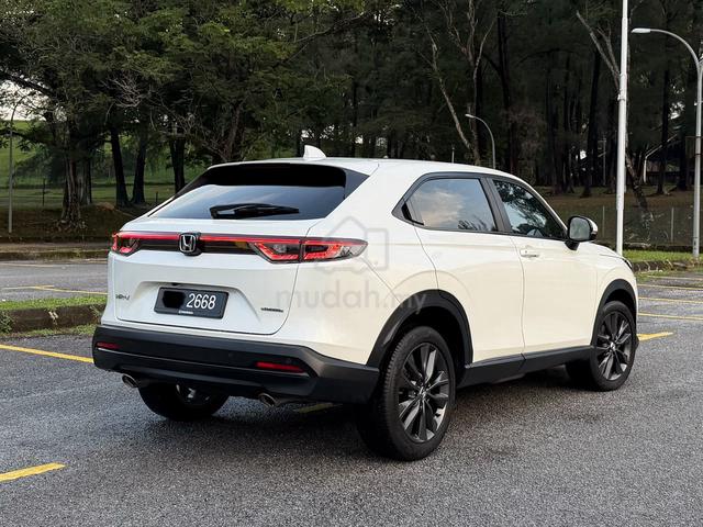 2023 Honda HR-V 1.5 TURBO HRV V SENSING FSR 40K KM - 2