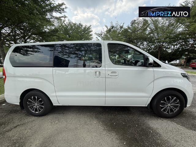 2020 Hyundai GRAND STAREX EXECUTIVE 2.5L (A) - 3