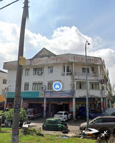 3-Storey Corner Shoplot Taman Suria for Rent 1