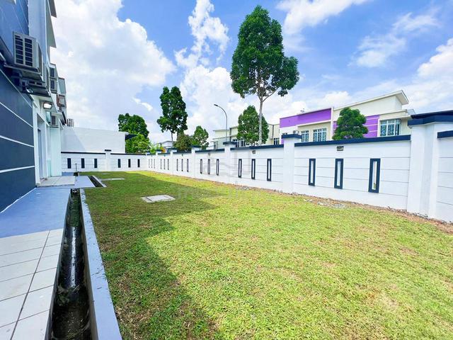 Kempas Utama Oleander Double Storey Cluster Corner 43x75 Renovated G&G 1