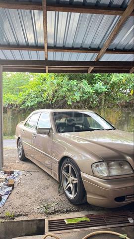1995 Mercedes Benz 190E LIMITED 2.0 (A) - 5