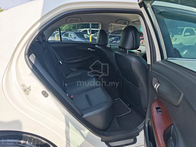 2012 Toyota ALTIS FULL SPEC 2.0 (AUTO) - 5