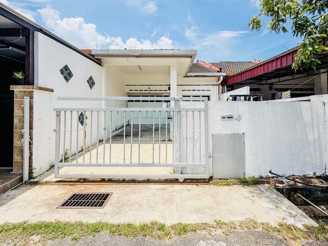 [LOW DEPOSIT] Single Storey Taman Dato Hormat, Telok Panglima Garang 1