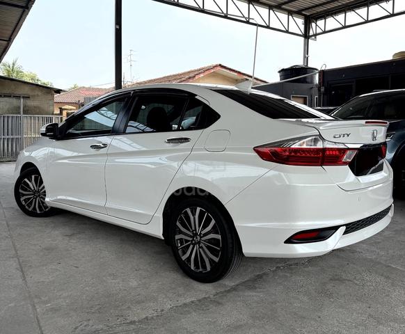 2019 Honda CITY 1.5 V MY14 GM6 FACELIFT (A) - 4