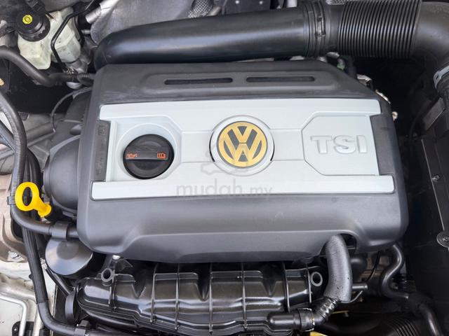 2015 Volkswagen TIGUAN 2.0 TSI Loan Kedai 99% - 2