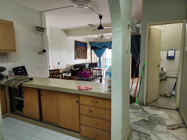 Sri Kinabalu 1