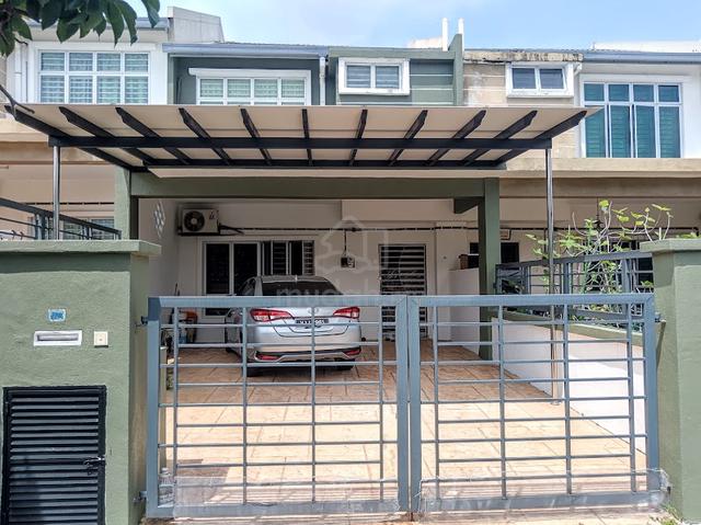 Full Loan | Renovated|Extended Double Storey Taman Pelangi Semenyih 2 1