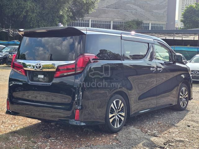Toyota ALPHARD 2.5 SC Pilot Seat Full Loan - 4