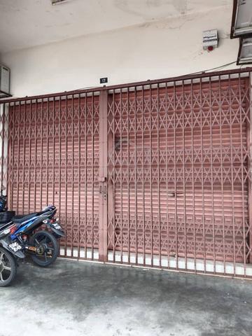 Shah Alam Ground floor shop skesyen 36 1