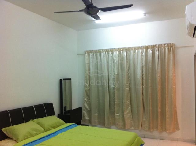 Golden Triangle Master Room 1