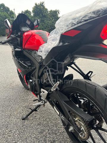 SUZUKI GSX R150 (Second) UNTUK DIJUAL CASH/LOAN🏍️ - photo 9 of 10