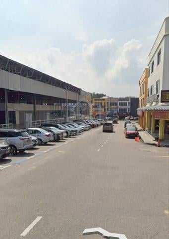 Nusa Bestari 2 / 1st Floor Shoplot / Corner / Intermediate / Bestmart 1