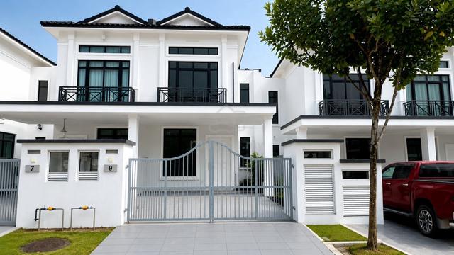 Eco tropics (kota masai) pasir gudang (gated and guarded) 1