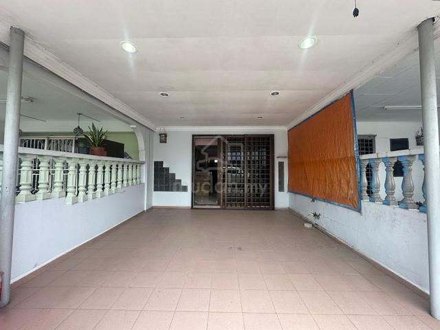 For Sala Jalan Abadi Taman Malim Jaya 1