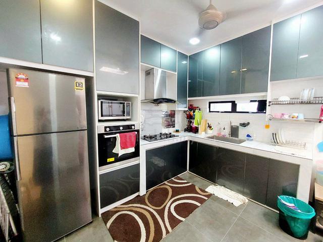 Cheapest 2 Storey Terrace Bandar Puncak Alam - Renovated 1