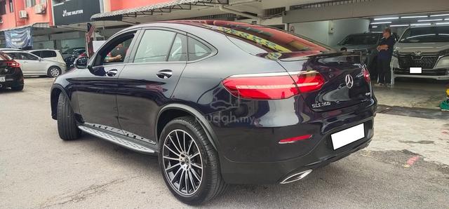 2019 Mercedes Benz GLC300 2.0 COUPE 4MATIC AMG FSR - 4