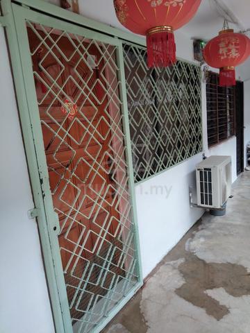 Flat Bukit Gedung 1