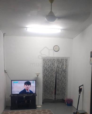 Rumah sewa Kg Kurnia/ Taman Suria 1